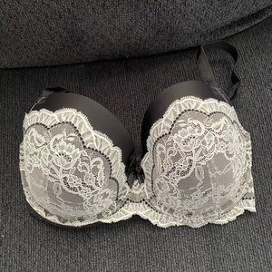 Dream Angels Demi Victoria Secret Bra